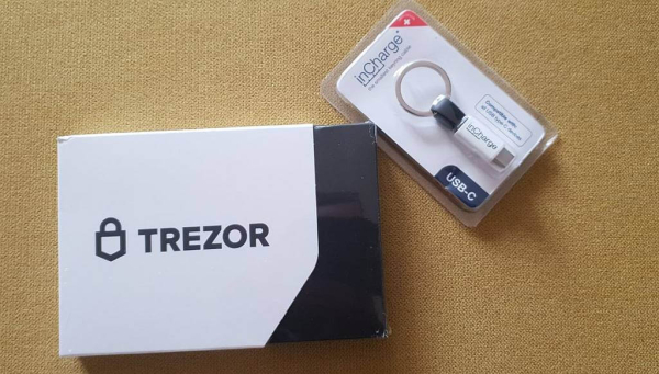 
Компания Trezor представила новый аппаратный кошелёк Safe 5                